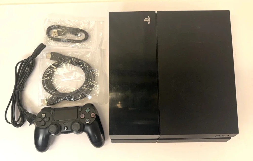 PlayStation 4 - Model CUH-1115A - 500GB + Controller & Cables - Grade A